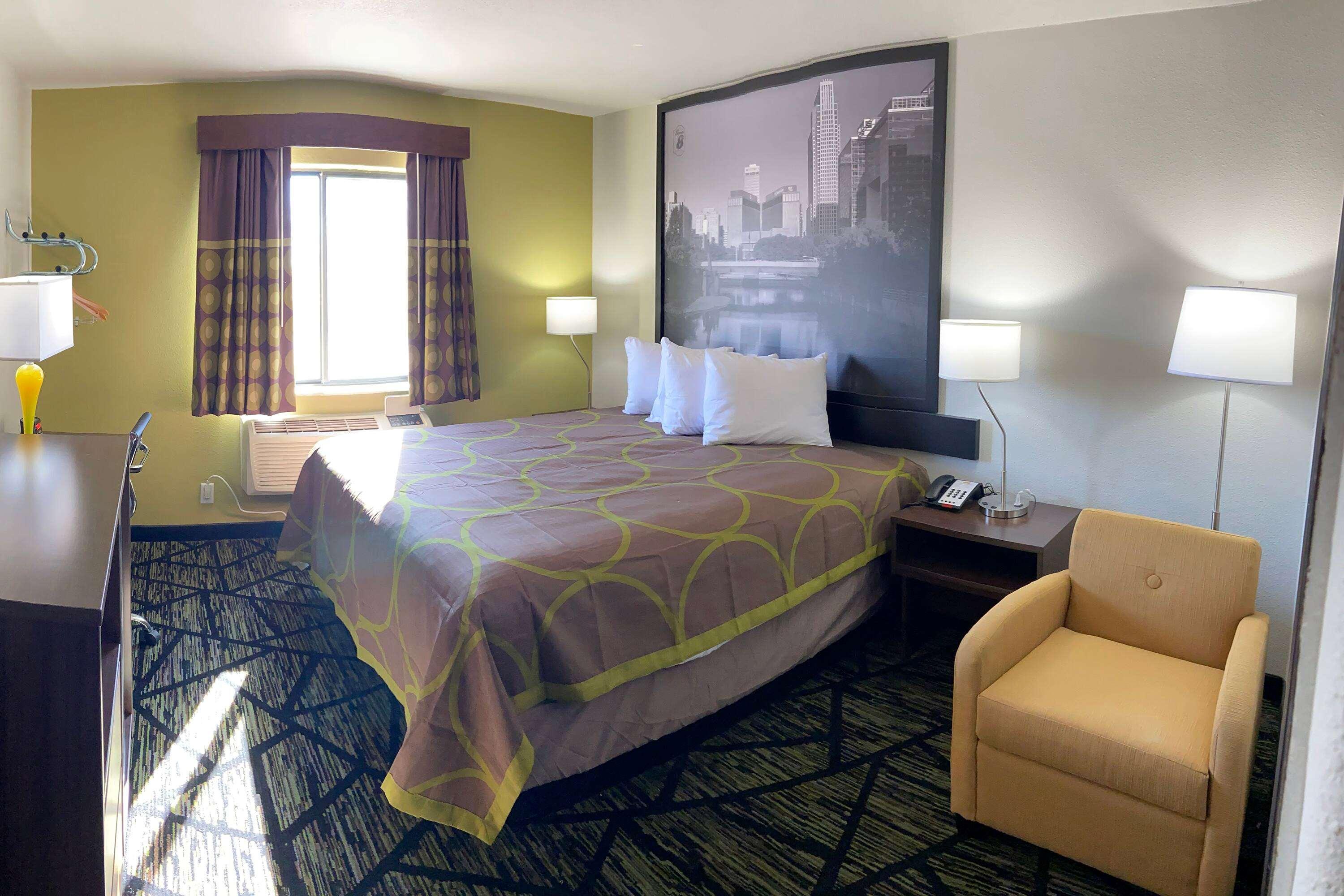 Super 8 By Wyndham York Hotel Exterior photo